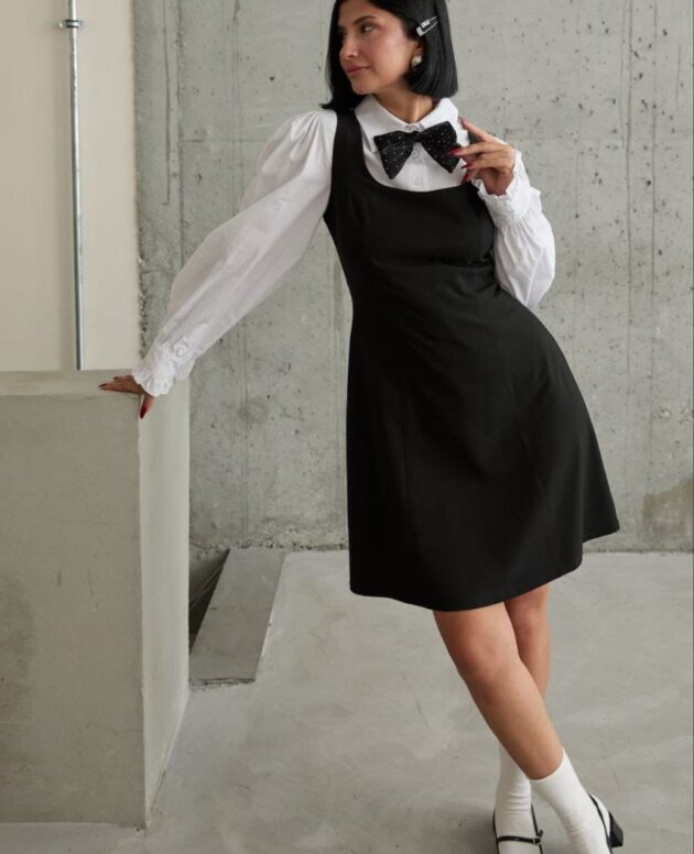 Black and white Dress